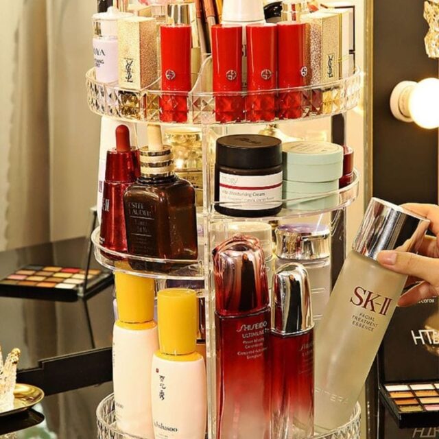 360 Degree Rotating Acrylic Make Up Organizer/Cosmetic Organizer